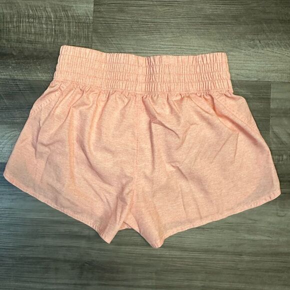 GAP Fit Runaround Short Mid Rise Lined Wicking Orange size XS - Picture 5 of 6
